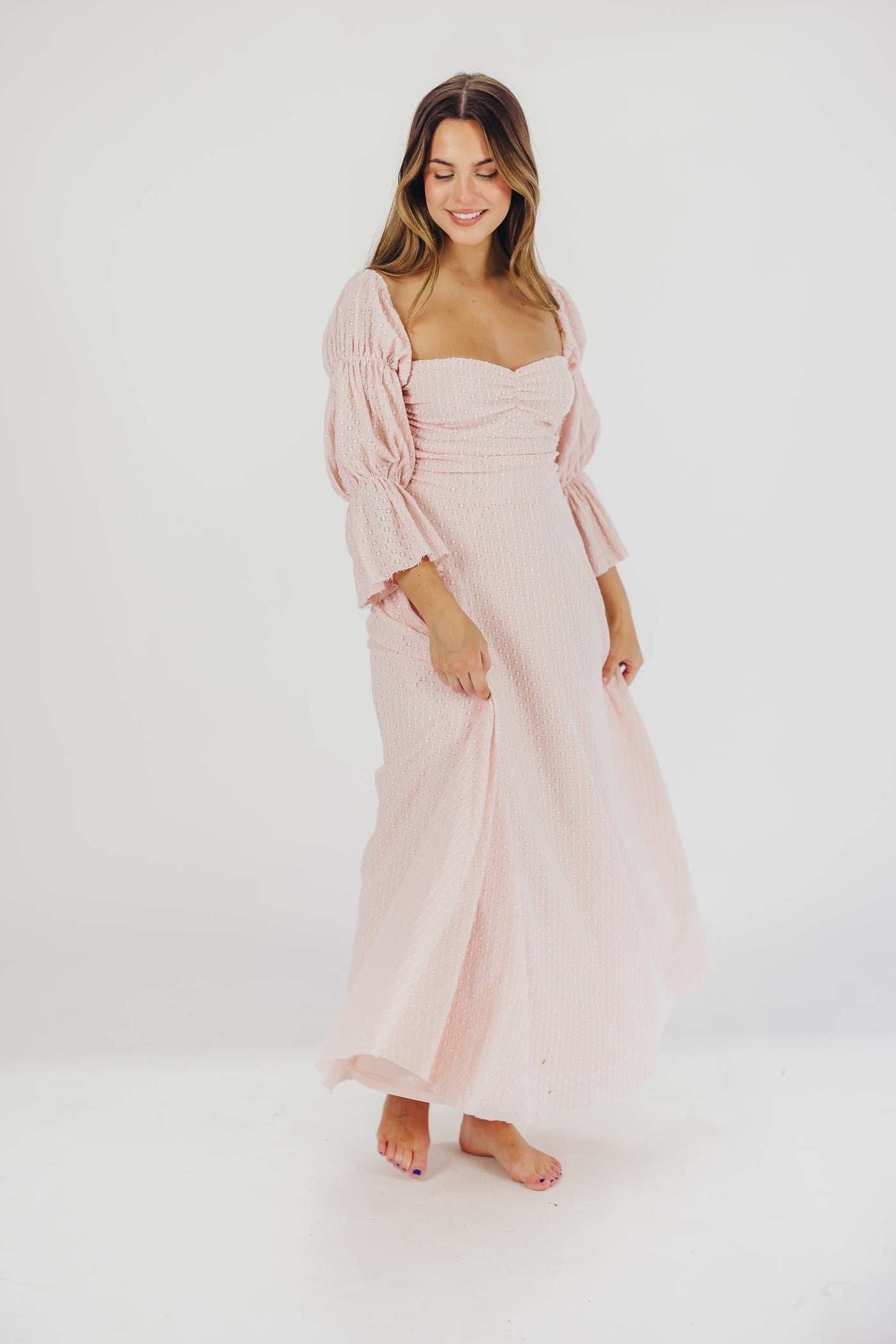 Corrine maxikleid mit gestuften armeln und taschen in ballerina pink - bump friendly