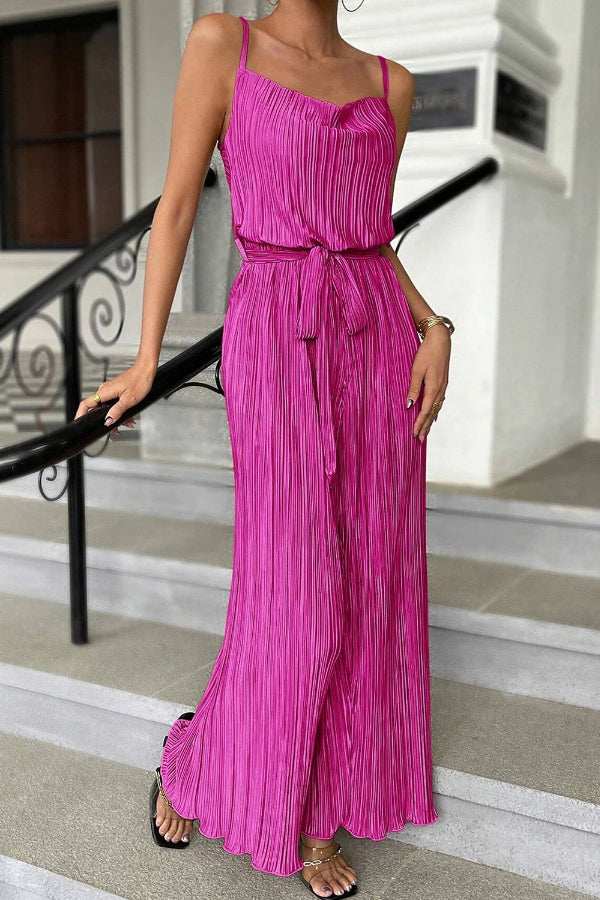 Francisca® | Hellrosa, drapierter, plissierter Overall mit Gürtel und weitem Bein