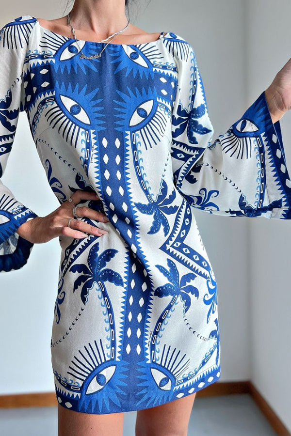Ava® | Blaues Minikleid mit Mysterious Eyes-Print