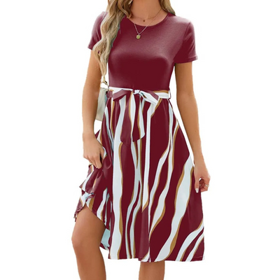 Midikleid | Taillengürtel & ausgestellter Rock | Feminin & Elegant