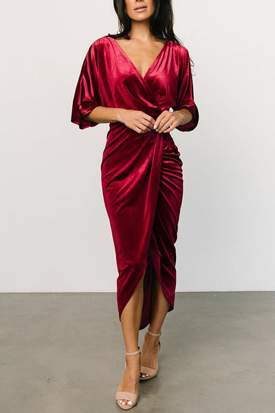Linda® | Sexy Abendkleid mit unregelmäßigem Rock und V-Ausschnitt