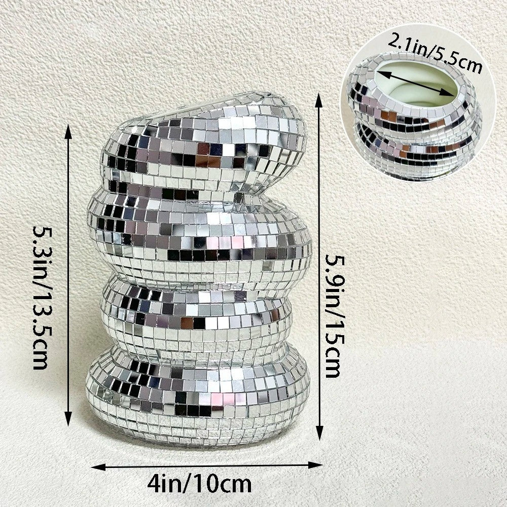 GlamSphere – Spiegelverkleidete Discovase mit Retrocharme und modernem Flair
