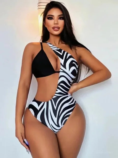 Georgina® | One-Shoulder-Badeanzug mit Cut-outs
