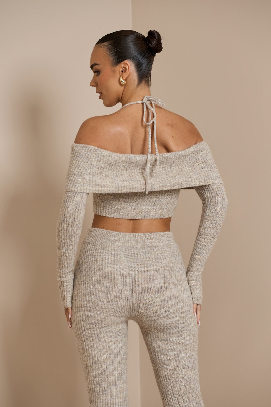 Schulterfreies Strick-Set | Feminine Eleganz & Komfort | Figurbetonter Schnitt