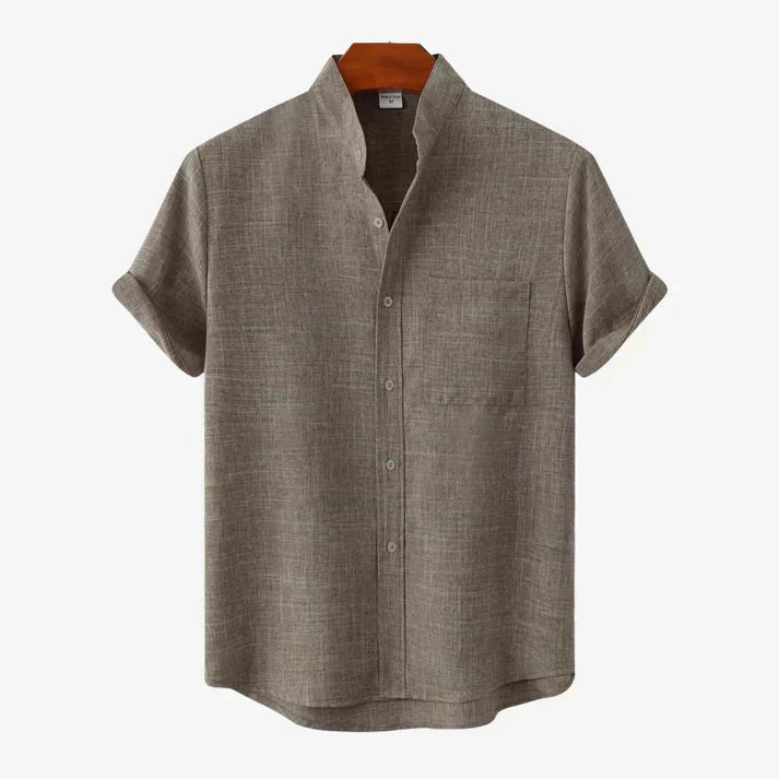 Lässiges Sommershirt mit Brusttasche