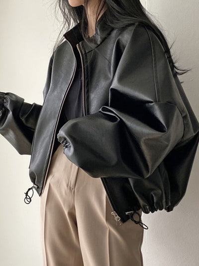 Heidi-Mode | Schwarze Lederjacke Mit Kordelzug Und Kragenkragen