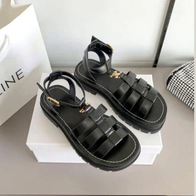 Sazzy | Elegante Sandalen mit Riemchen und goldener Akzent-Schnalle