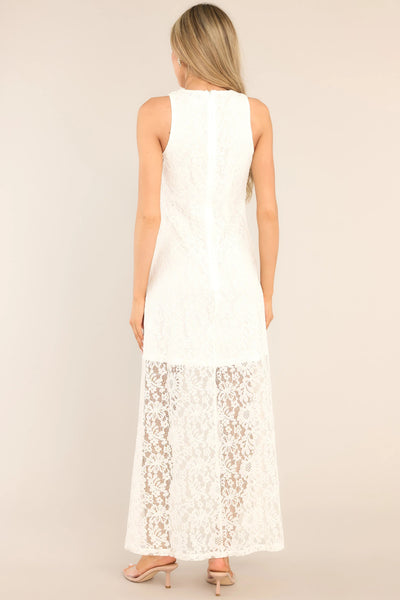 Celia® | Weißes Spitzen-Maxikleid mit unwiderstehlichem Charme
