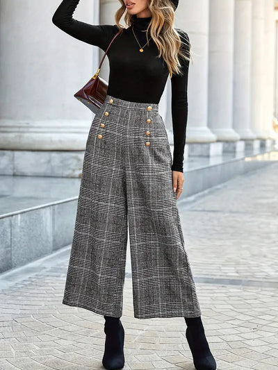 Sofia – Karierte Damenhose mit Knopfdetails