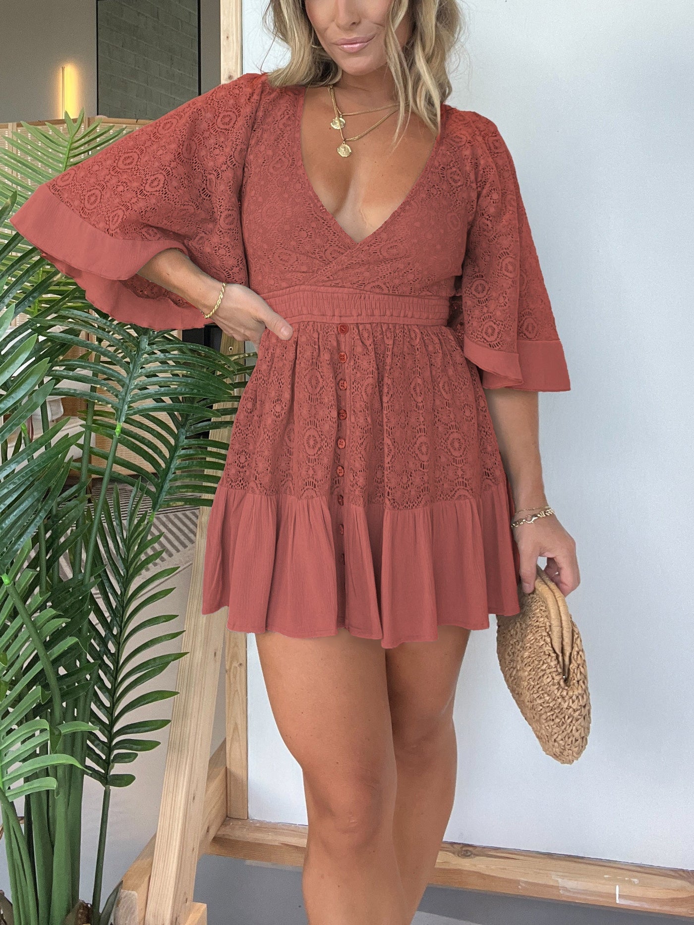 Candice | Spitzen-Crochet-Jumpsuit-Kleid mit offenem Rücken