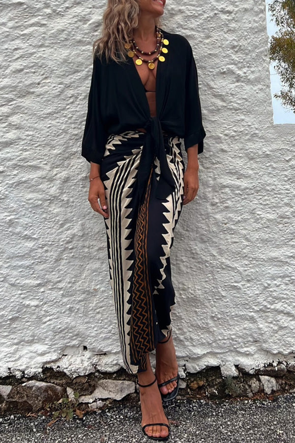 Gabriela® | Geraffter Wickel-Maxirock mit Ethno-Print und hoher Taille