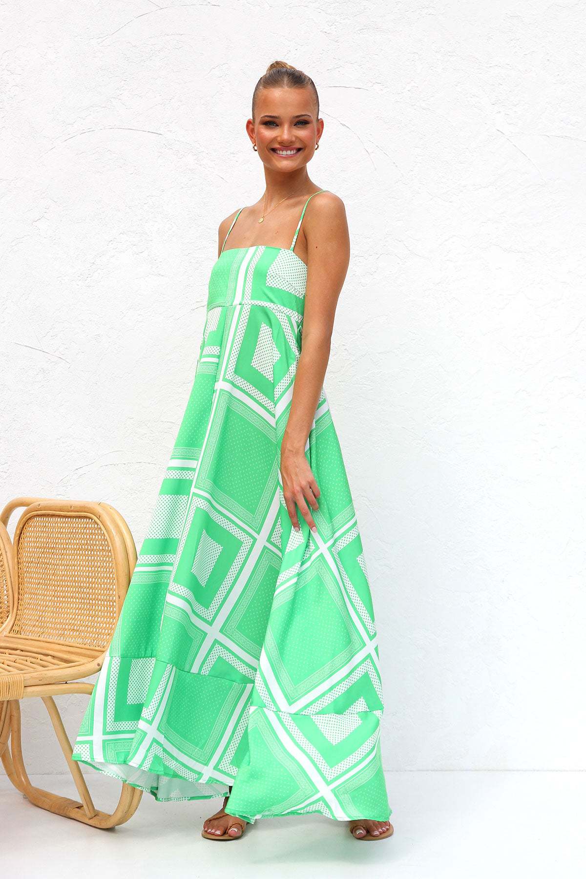 Maxikleid mit Trägern | Eleganter Schnitt | Fließende Silhouette