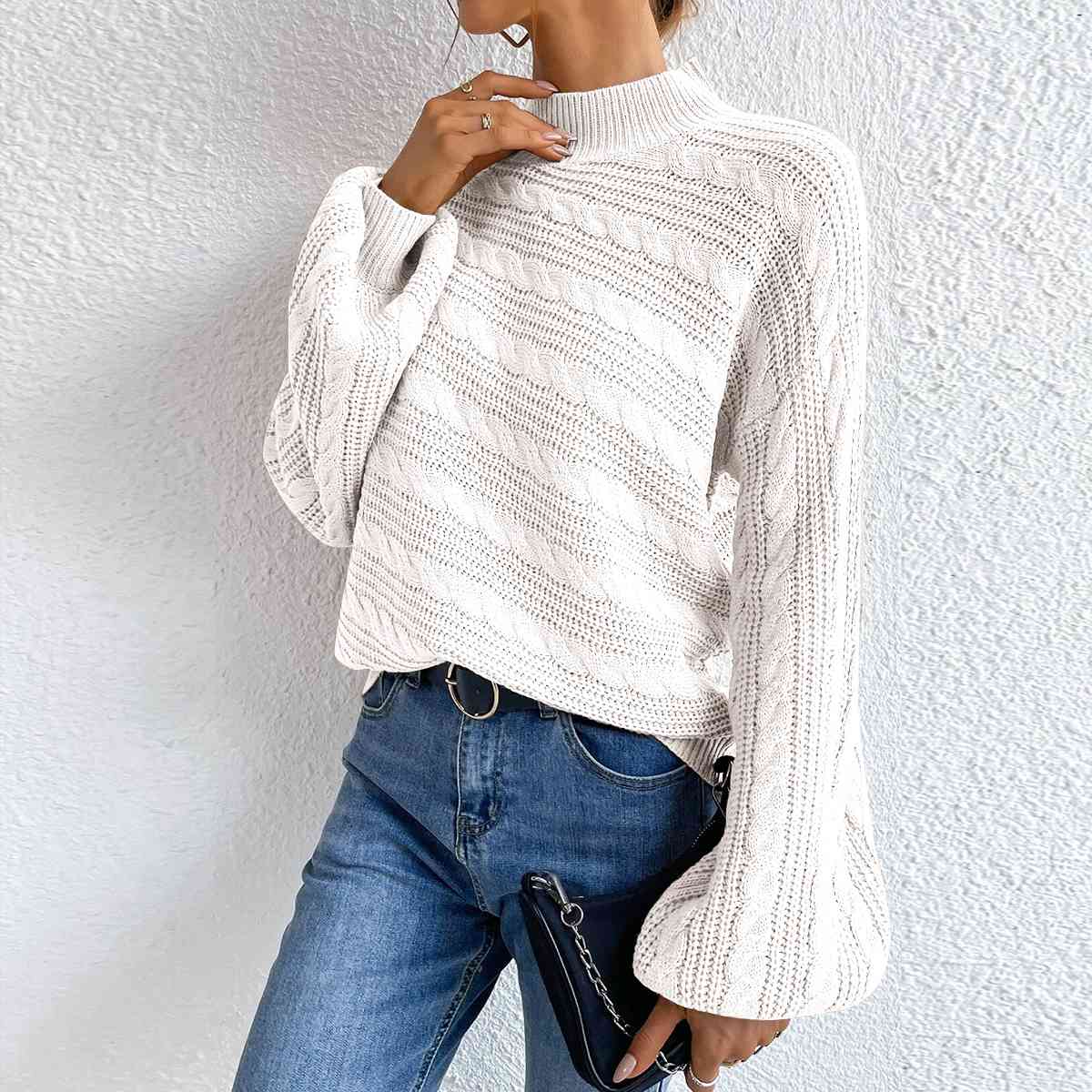 Eleganter Rollkragenpullover aus Zopfmuster für Damen