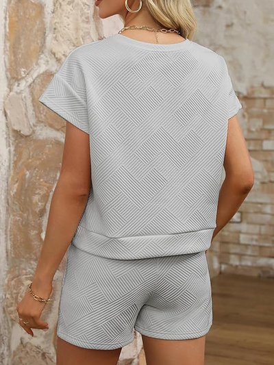 Stella® | Set aus Pullover und Shorts mit Rundhalsausschnitt