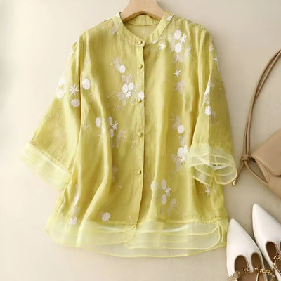 Luftige Bluse mit Stickerei | Halbtransparenter Stoff | Femininer Look