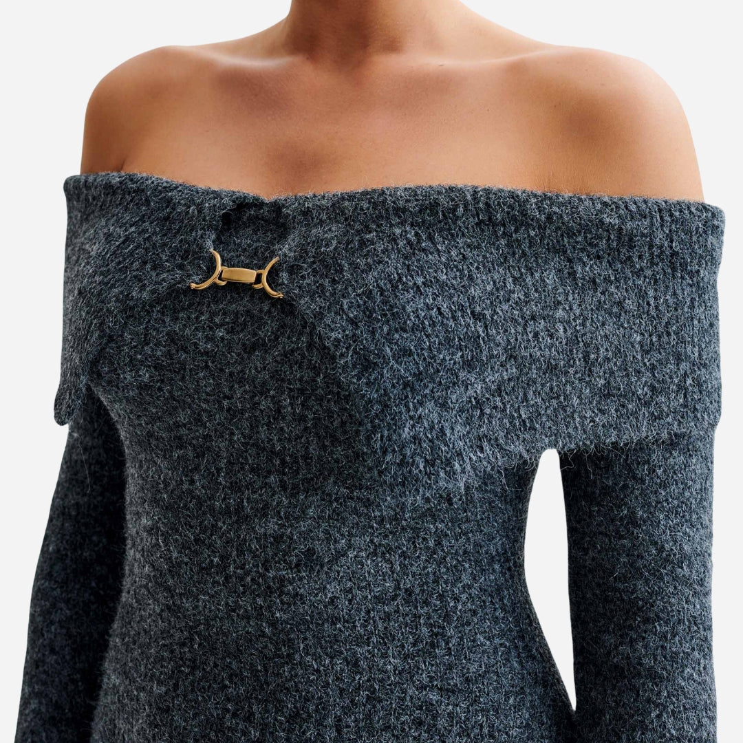 Schulterfreies Strickkleid | Figurbetont | Eleganter Häkchenverschluss