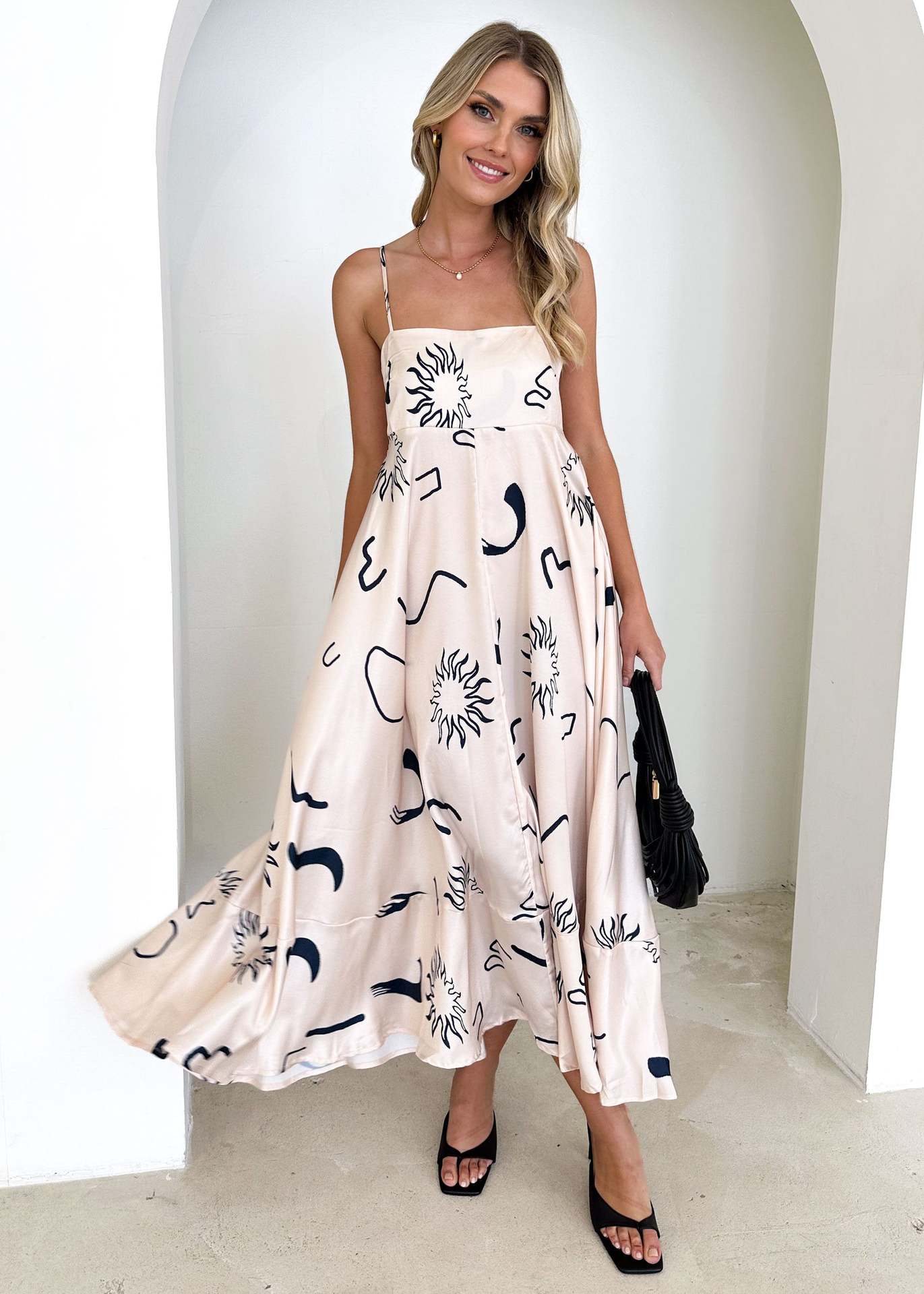 Maxikleid mit Trägern | Eleganter Schnitt | Fließende Silhouette