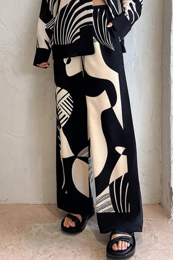 Isabel® | Loses zweiteiliges Set mit schwarz-weiß bedrucktem Revers