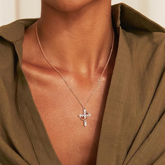 Cross & Crown Halskette