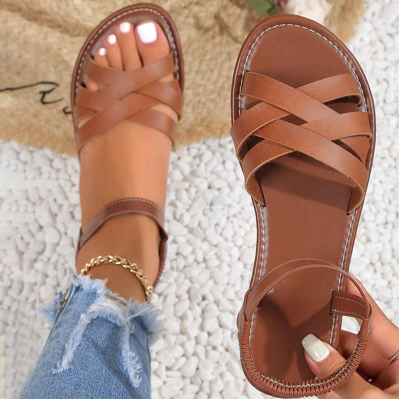 Danielle - Sommerliche Sandalen mit überkreuzten Bändern
