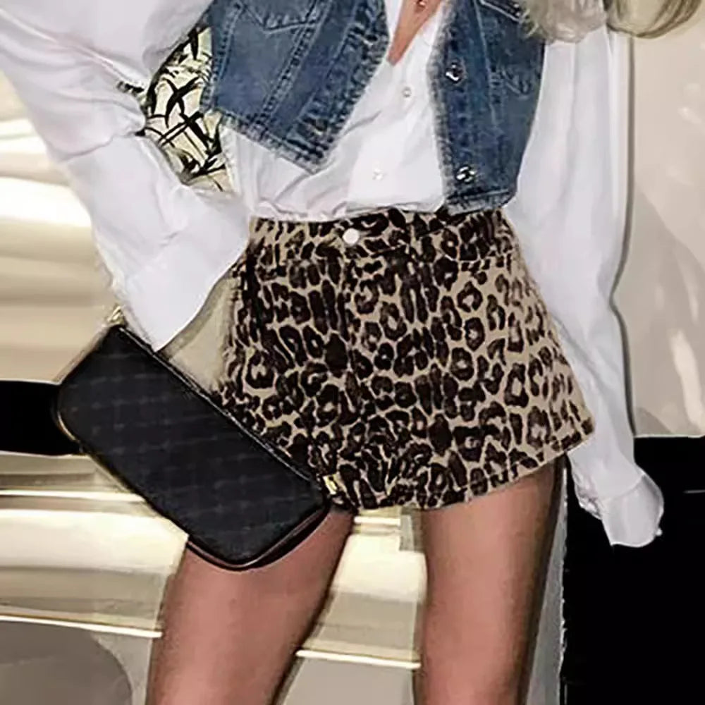 Venetia® | Lucie Retro Damen-Shorts mit Leopardenmuster
