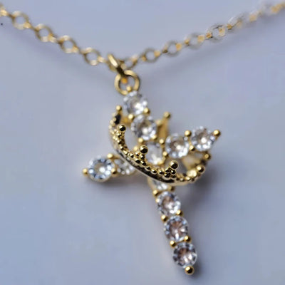 Cross & Crown Halskette
