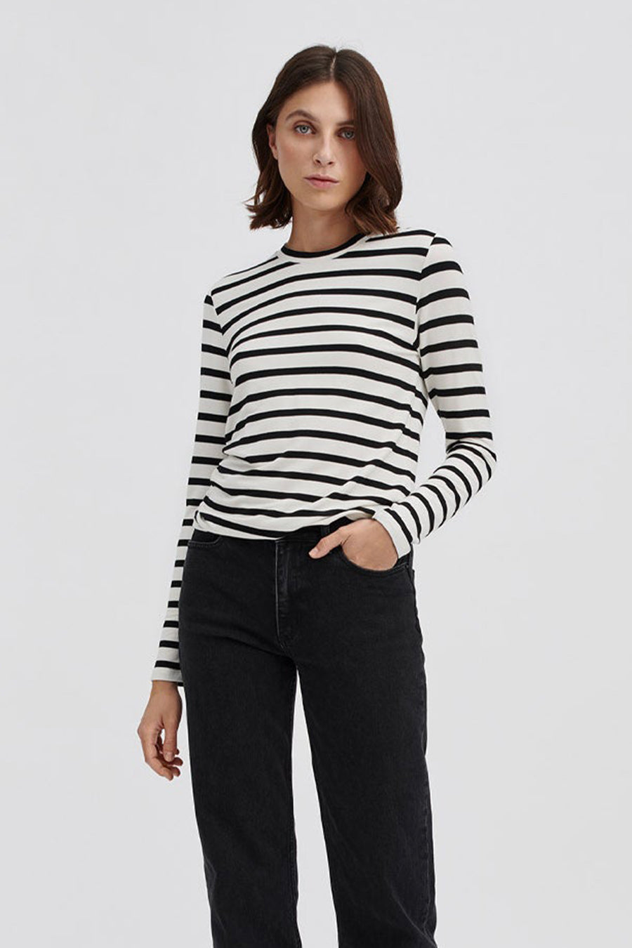 Thea | Klassisch gestreiftes Langarmshirt