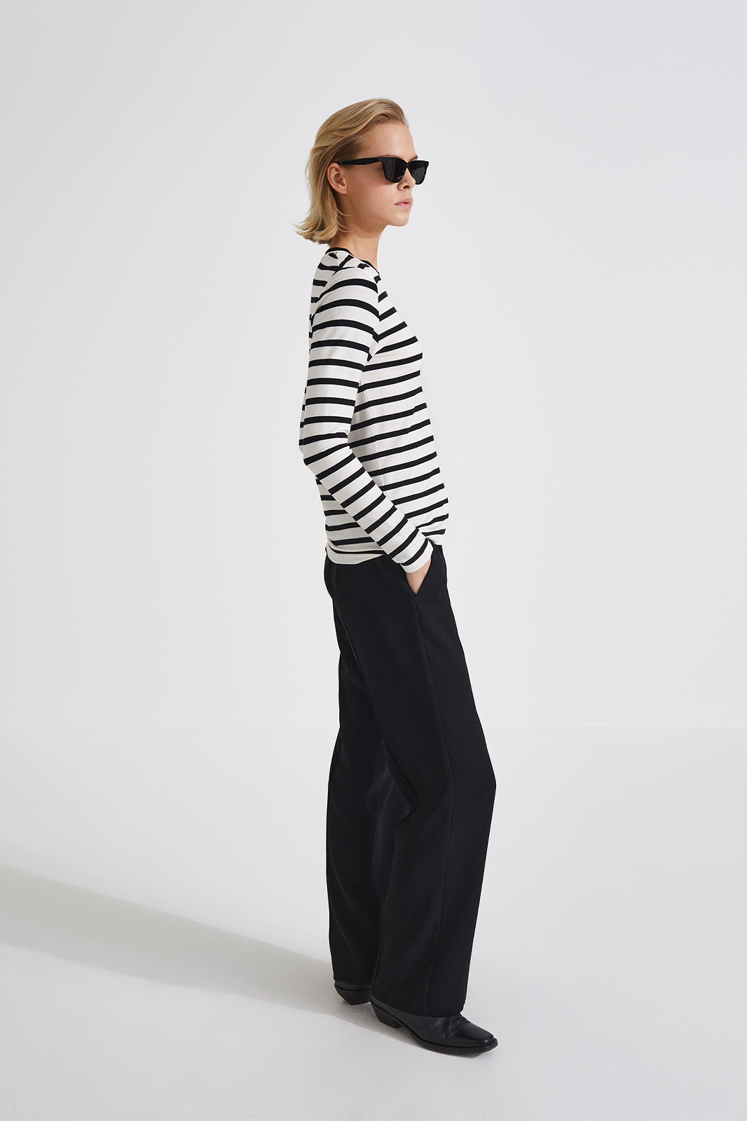 Thea | Klassisch gestreiftes Langarmshirt