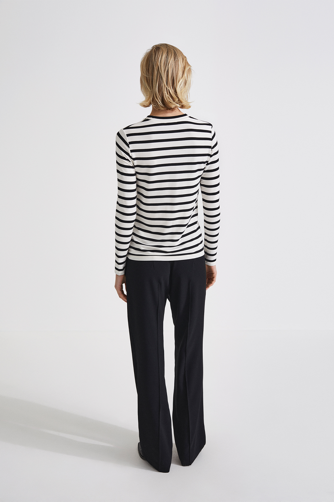 Thea | Klassisch gestreiftes Langarmshirt