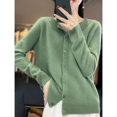 Ilona | Klassische Rundhals-Strickjacke für Damen