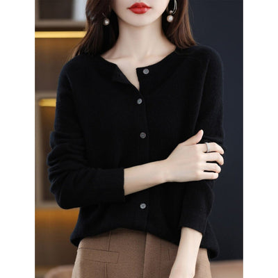 Ilona | Klassische Rundhals-Strickjacke für Damen