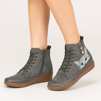 Leonore | Winterstiefel mit Katzenmuster