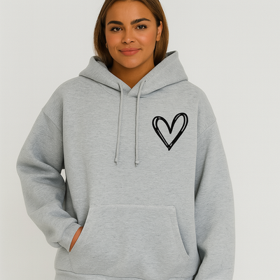 Hoodie mit Herz-Print – Weiche Baumwollmischung – Stylisch & Bequem