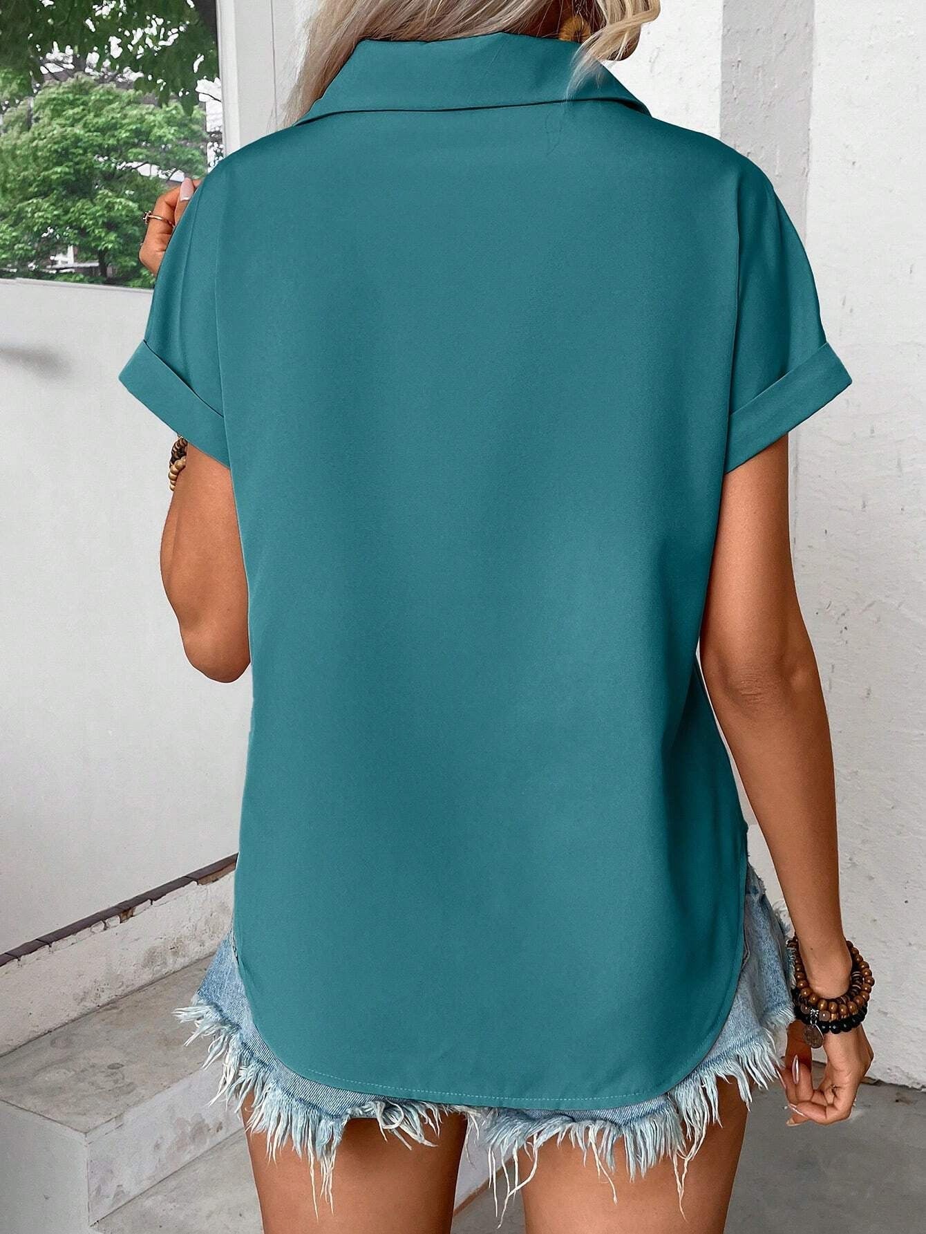 Hemdbluse mit Falteneinsatz | Kurzarm | Strukturiert & Feminin