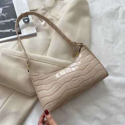Schultertasche in Kroko-Optik | Kompakt & Elegant | Edler Hingucker