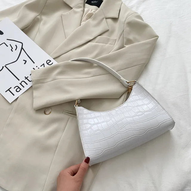Schultertasche in Kroko-Optik | Kompakt & Elegant | Edler Hingucker