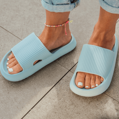 Slide-Sandale mit Strukturband | Extra-Sohle | Bequem & Modern