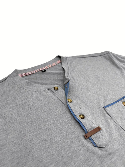 Lässiges T-Shirt mit Brusttasche