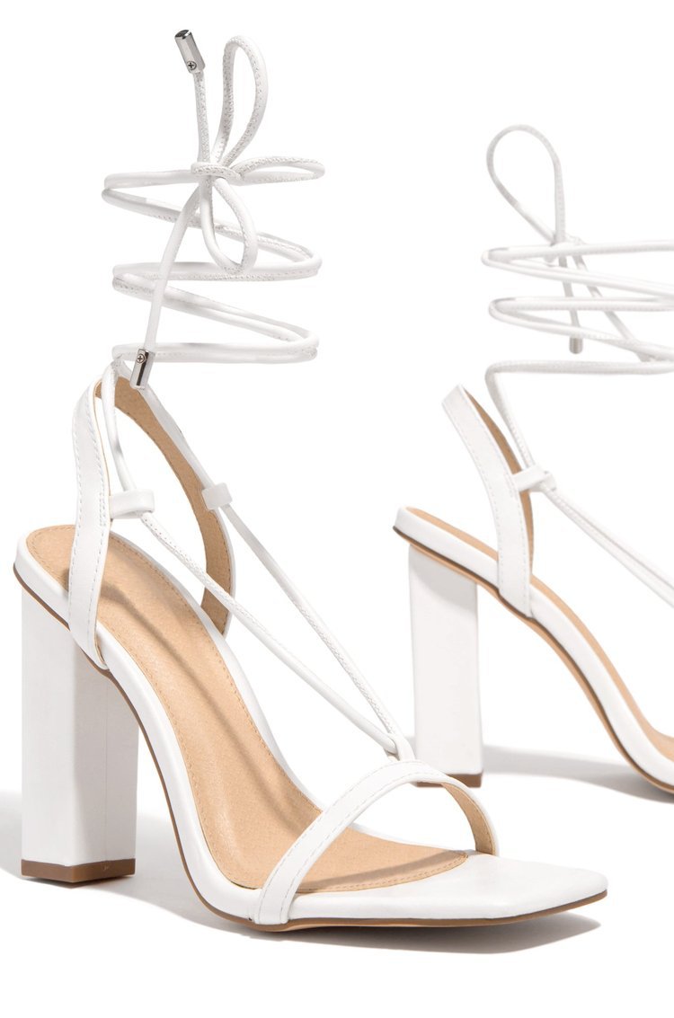 Damen High Heels mit elegantem Riemendesign und komfortablem Blockabsatz Heidi-Mode