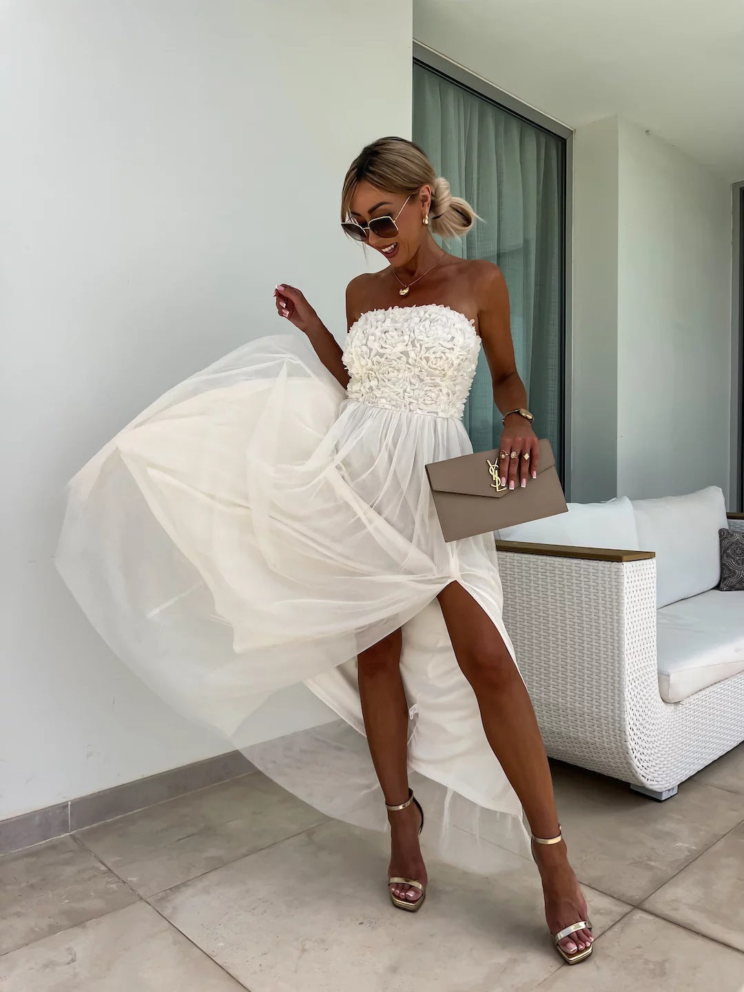 Stacey® | Elegantes trägerloses langes Blumenkleid