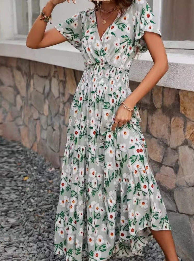 Suzette® | Ausgestelltes Kleid mit Blumendruck und V-Ausschnitt