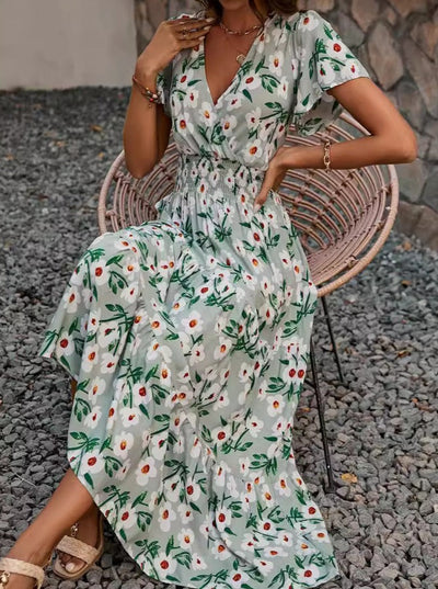 Suzette® | Ausgestelltes Kleid mit Blumendruck und V-Ausschnitt