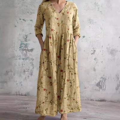 Geblümtes Maxikleid mit Dreiviertelärmeln