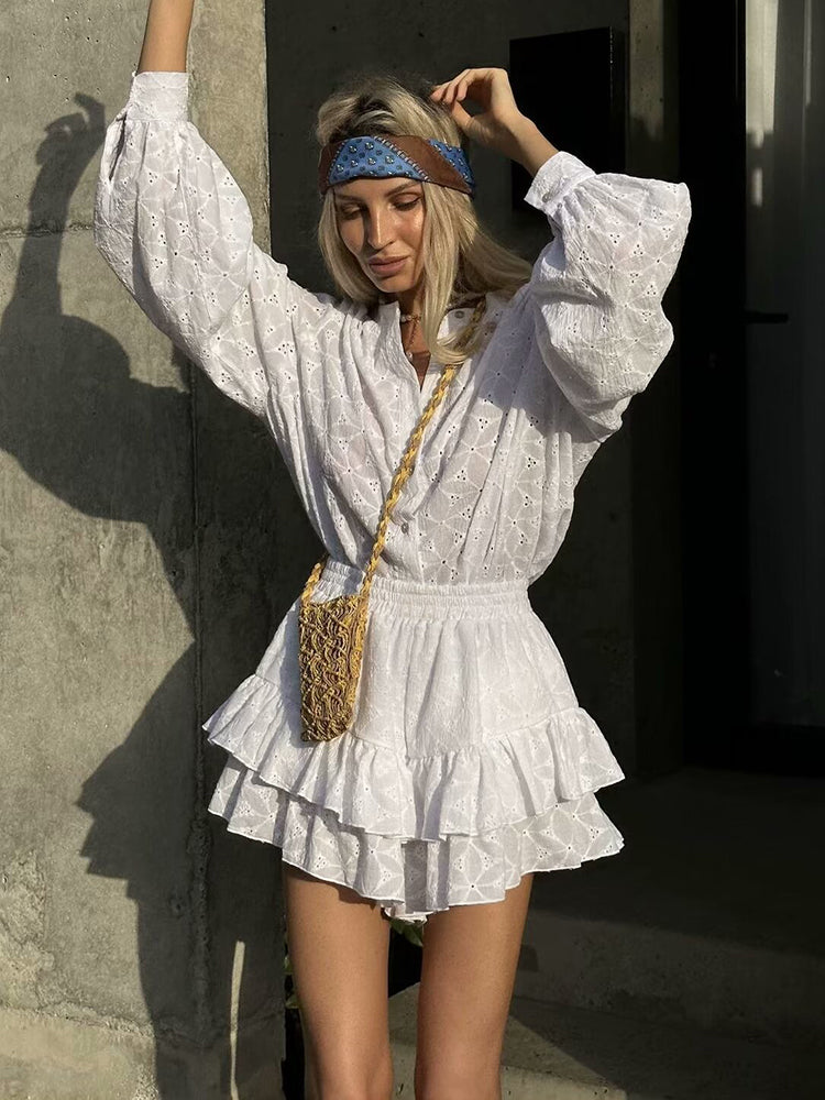 Leonie | Weiße Langarmbluse und Shorts im Set