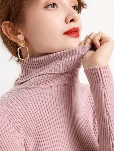 Gerippter Rollkragenpullover | Figurbetonter Schnitt | Zeitlose Eleganz