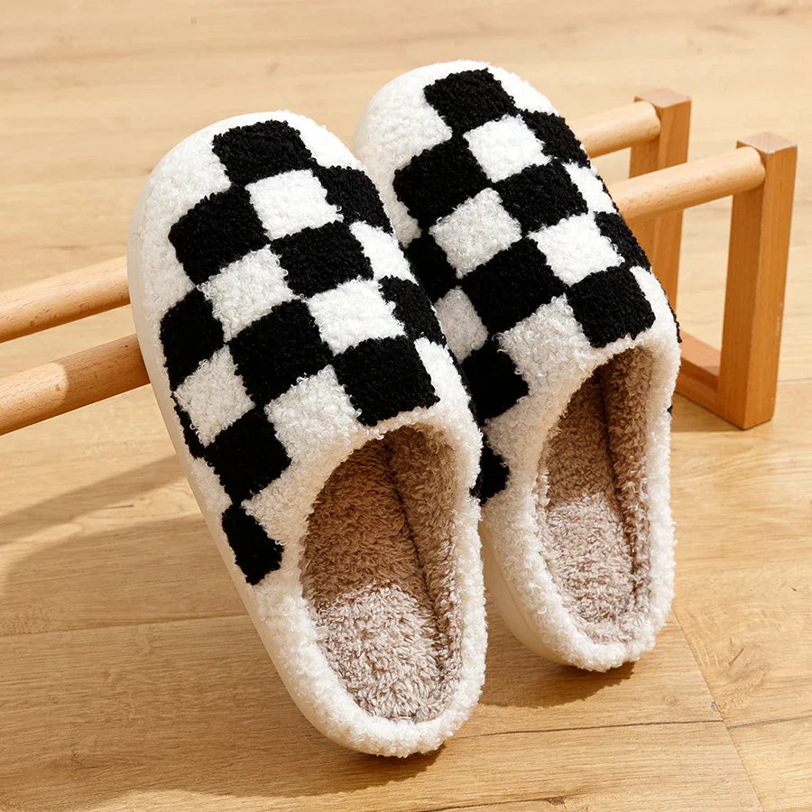 Hausschuhe Schachbrett Muster Unisex | Warm & Rutschfest