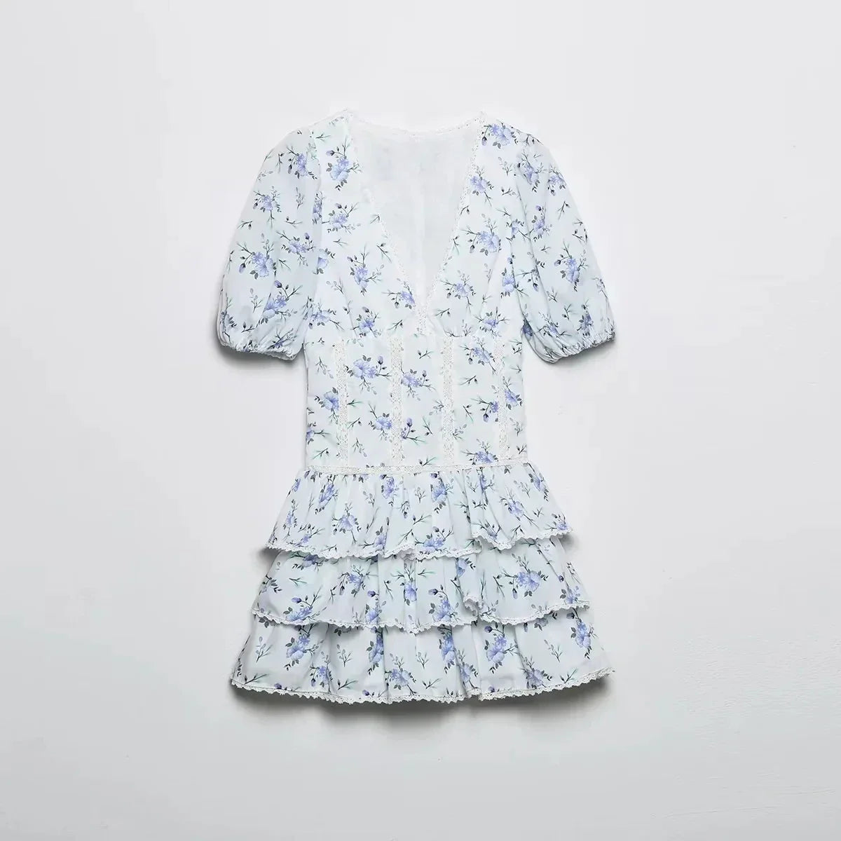 Mini-Kleid mit Rüschen | Florales Muster | Puffärmel