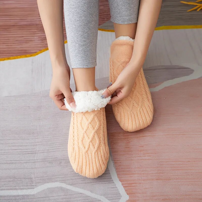 LuxeFeet | Flauschige Kaschmir-Pantoffeln