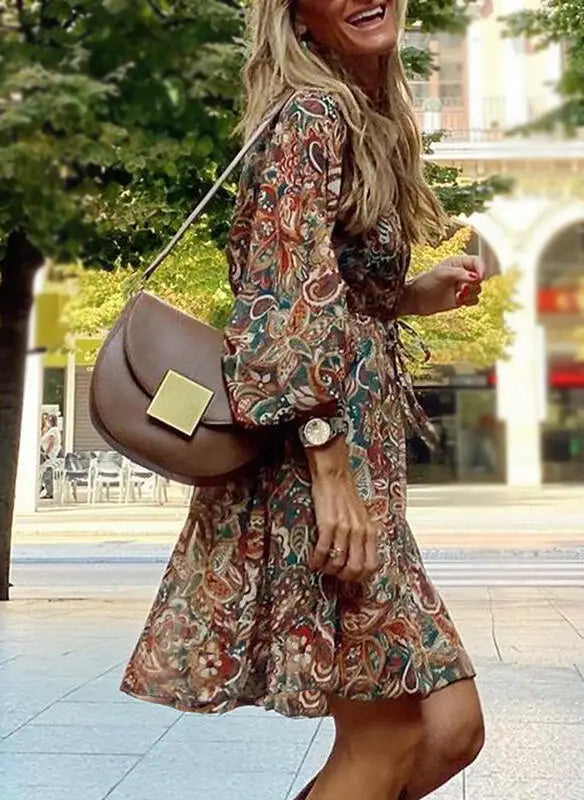 Samantha® | Elegantes und farbenfrohes Sommerkleid mit V-Ausschnitt