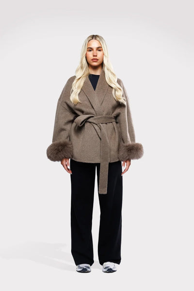 Luxuriöser Damen Wickelmantel